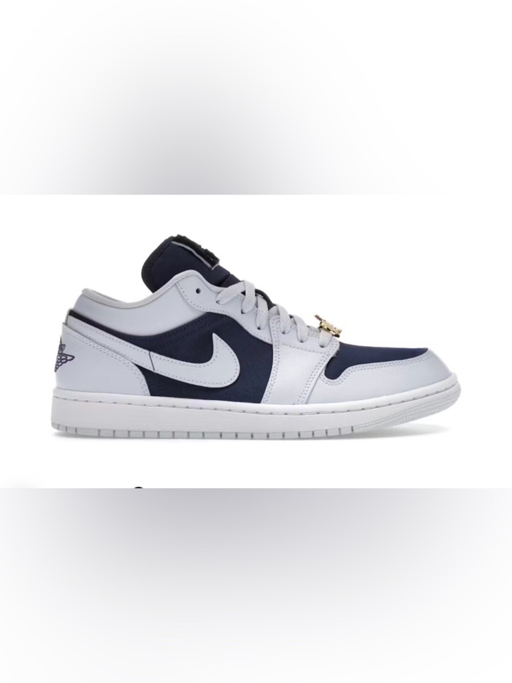 Jordan 1 Low SE Football Grey White Gym Midnight Navy Blue Satin Sneakers 9.5